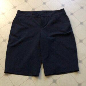 Eddie Bauer size 4 women’s golf shorts